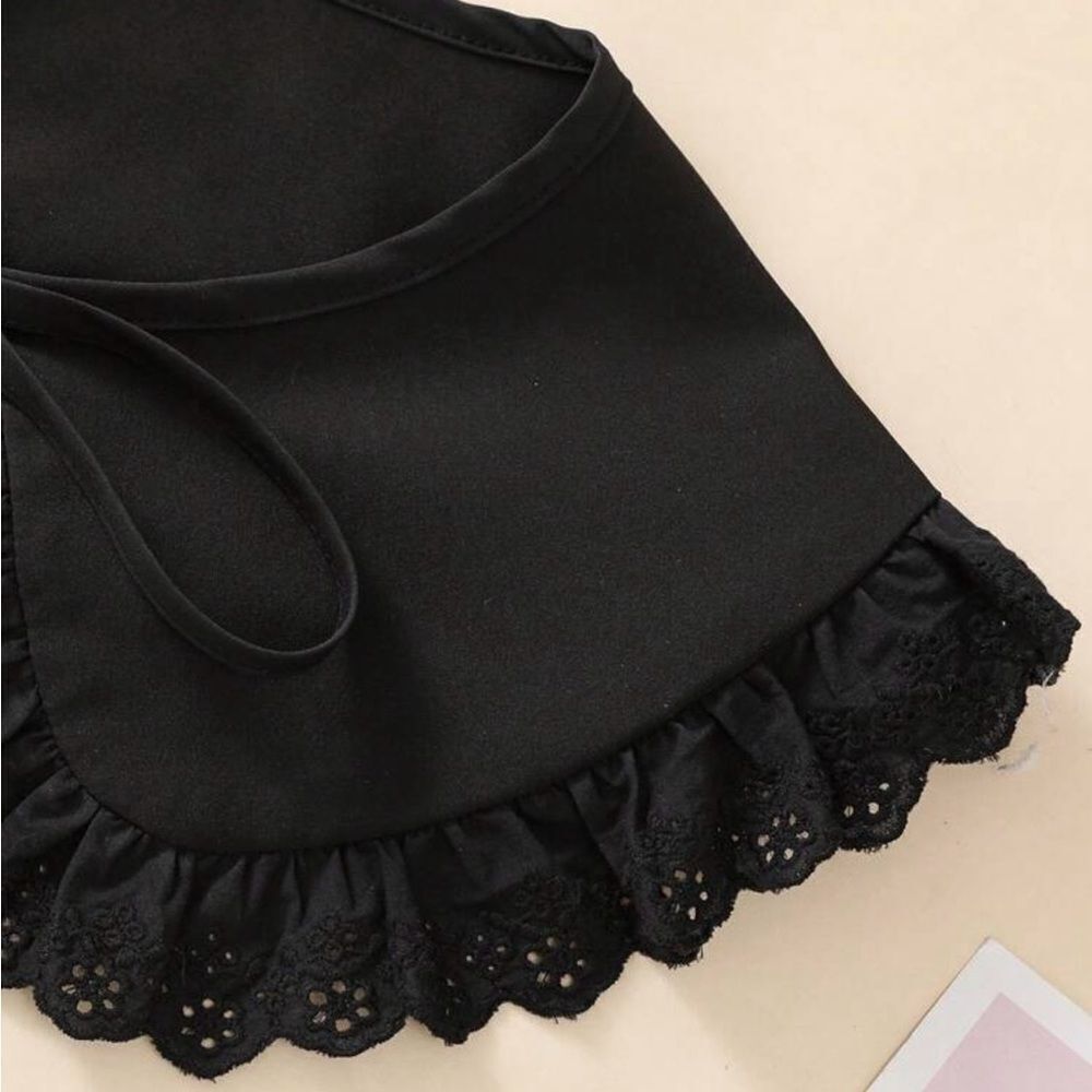 Gothic Vintage Inspired Black Collar with Ruffle Trim, Adjustable, Lolit… - Picture 4 of 4